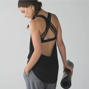 2/$30 LULULEMON Free to be Wild Tank 2 in 1 Bra Open Back Heathered Gray
